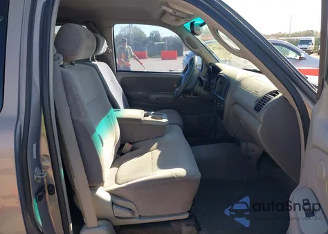 2002 Toyota Tundra Ltd V8 из США, поврежденный, VIN 5TBRT38172S235405